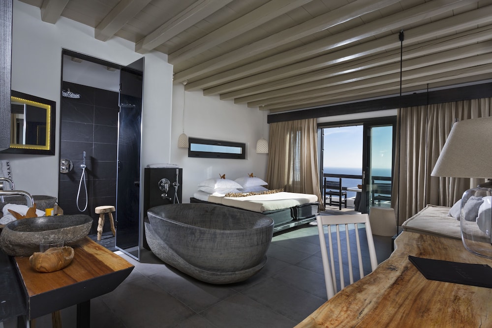 Myconian Utopia Relais & Chateaux — Hotel rooms in Elia, South Aegean