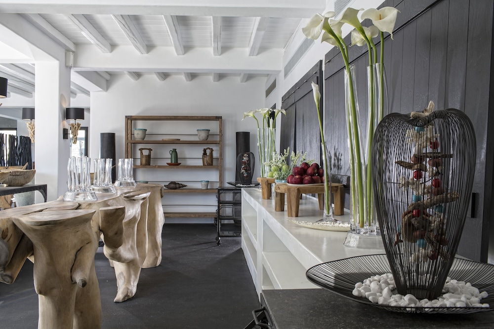 Myconian Utopia Relais & Chateaux — Restaurant & bars in Elia, South Aegean