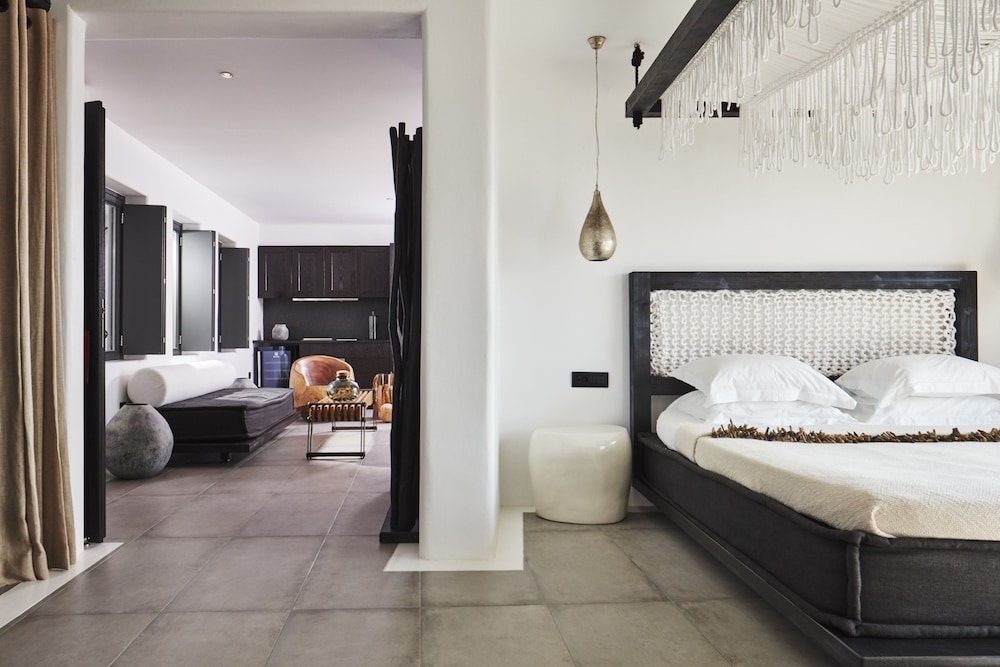 Myconian Utopia Relais & Chateaux — Hotel rooms in Elia, South Aegean