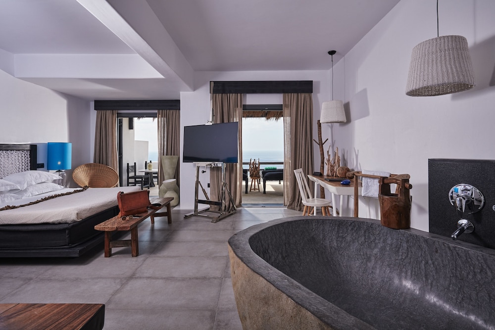 Myconian Utopia Relais & Chateaux — Hotel rooms in Elia, South Aegean