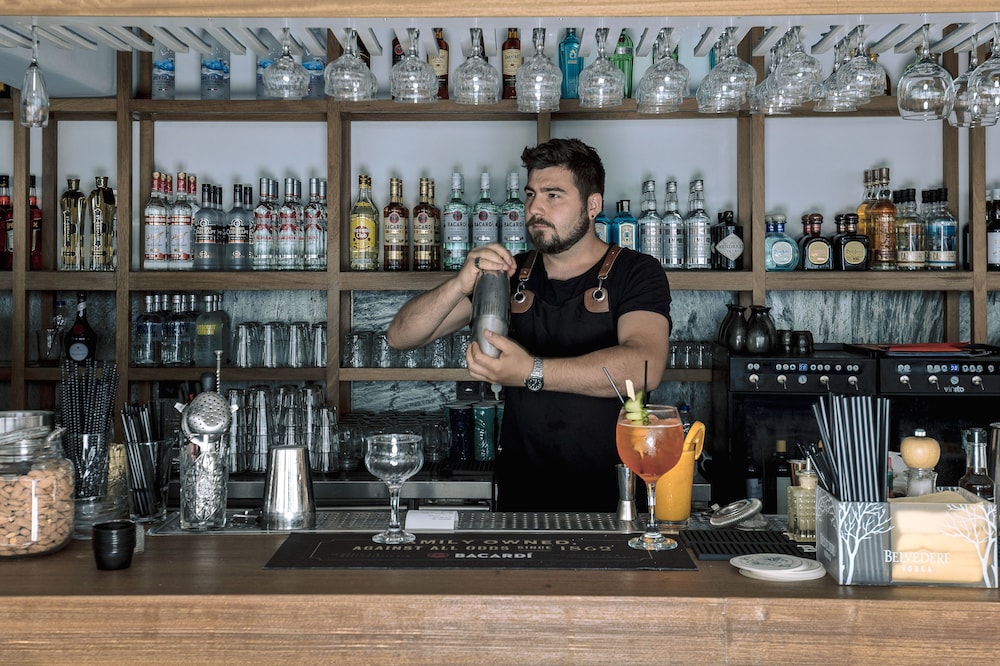 Mykonos Blanc — Restaurant & bars in Ornos, South Aegean