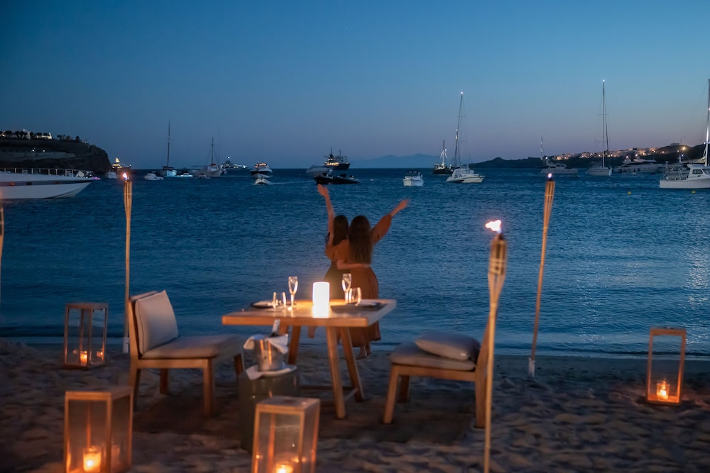 Mykonos Blanc — Restaurant & bars in Ornos, South Aegean