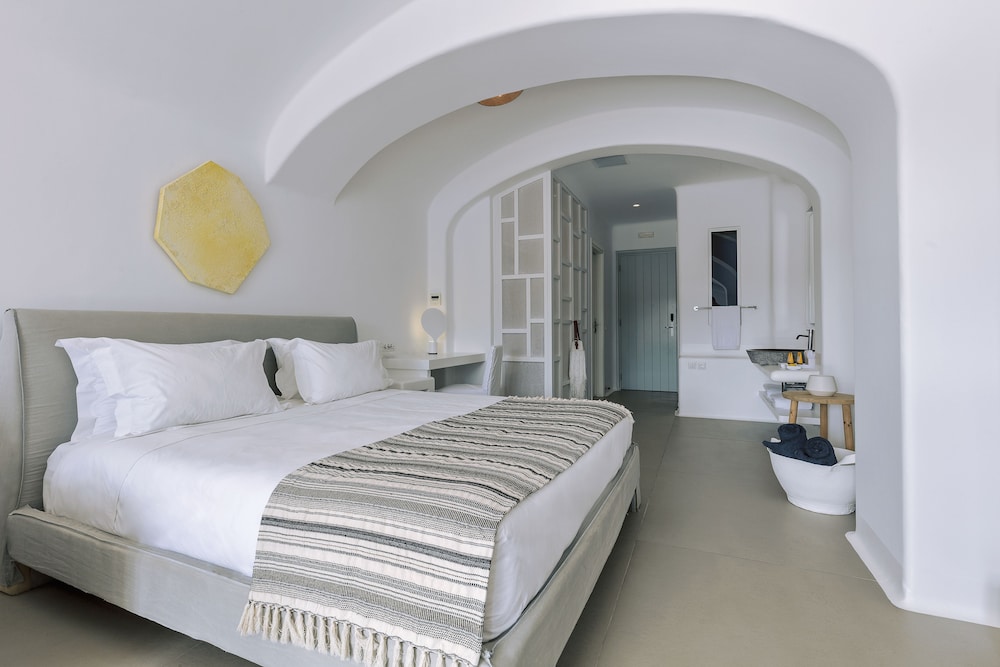 Mykonos Blanc — Hotel rooms in Ornos, South Aegean