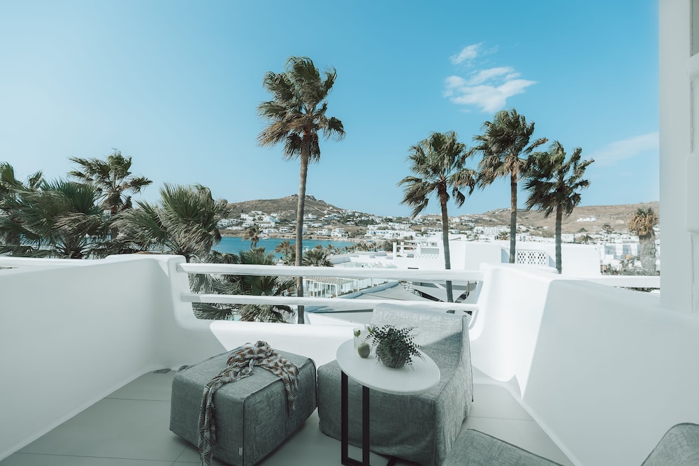 Mykonos Blanc — Beach in Ornos, South Aegean