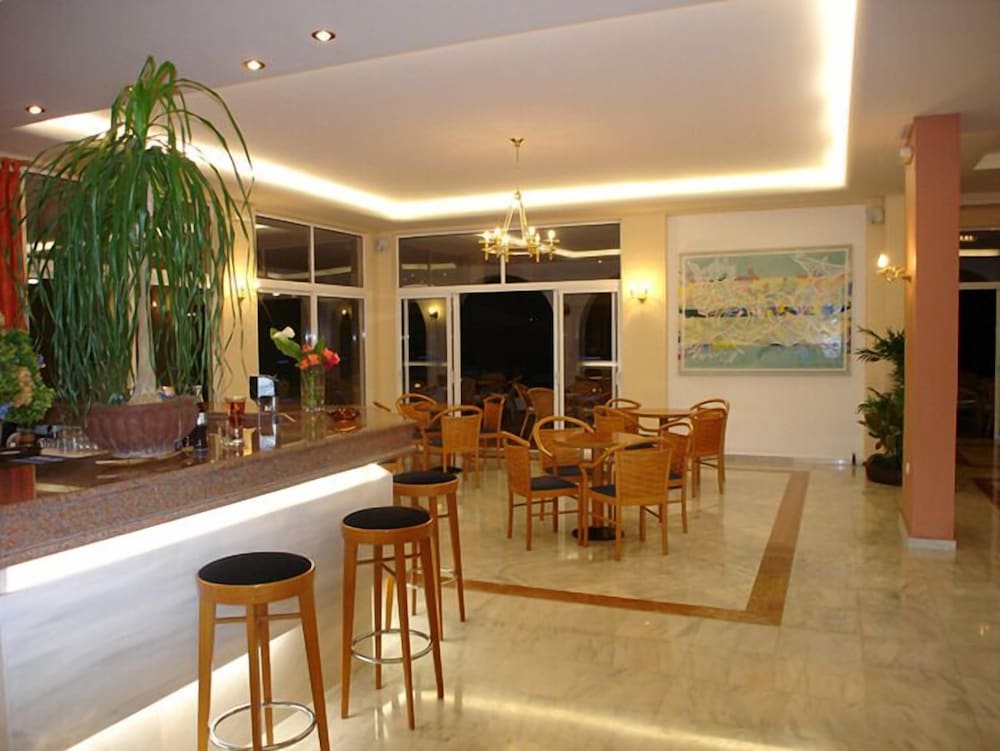 Andromeda Hotel Apartments — Restaurant & bars in Kos Town, South Aegean