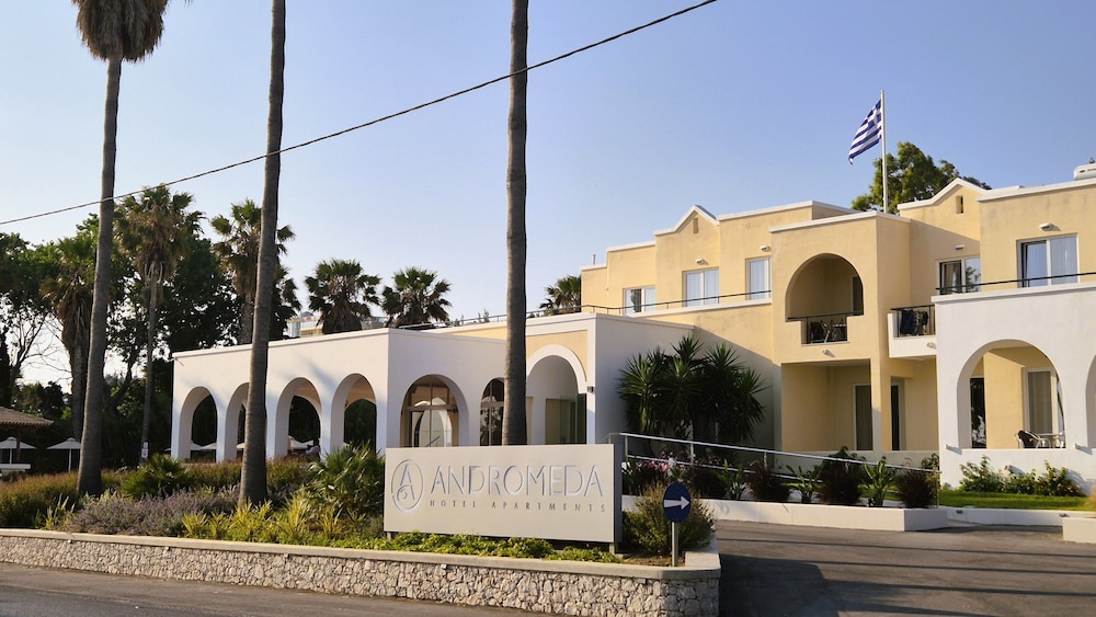 Andromeda Hotel Apartments — Hotel building in Kos Town, South Aegean
