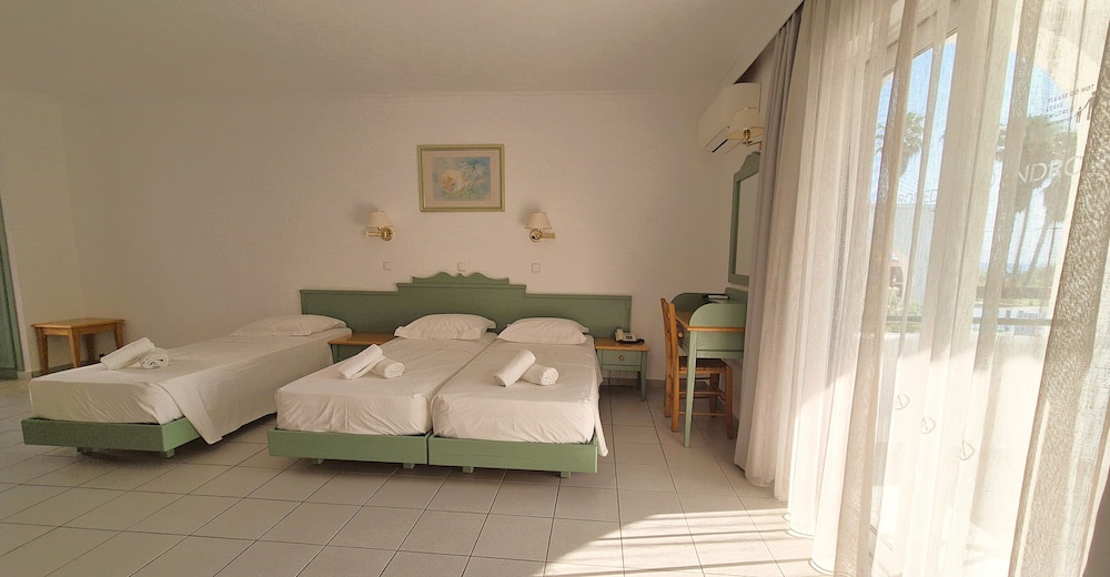 Andromeda Hotel Apartments — Hotel rooms in Kos Town, South Aegean