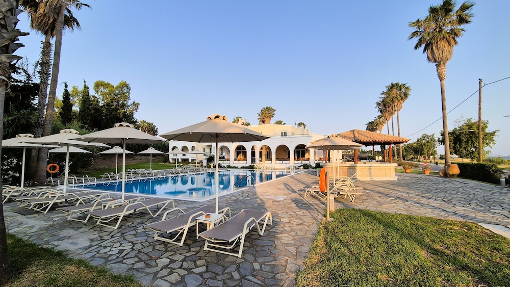 Andromeda Hotel Apartments — Swimming pool in Kos Town, South Aegean
