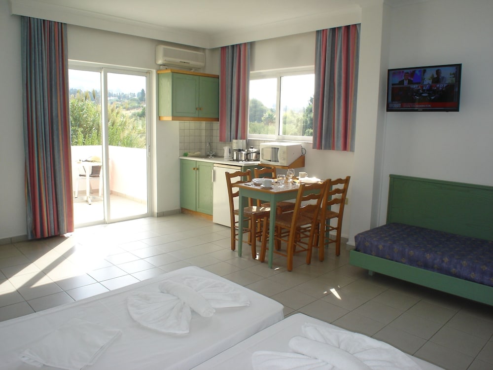 Andromeda Hotel Apartments — Hotel rooms in Kos Town, South Aegean