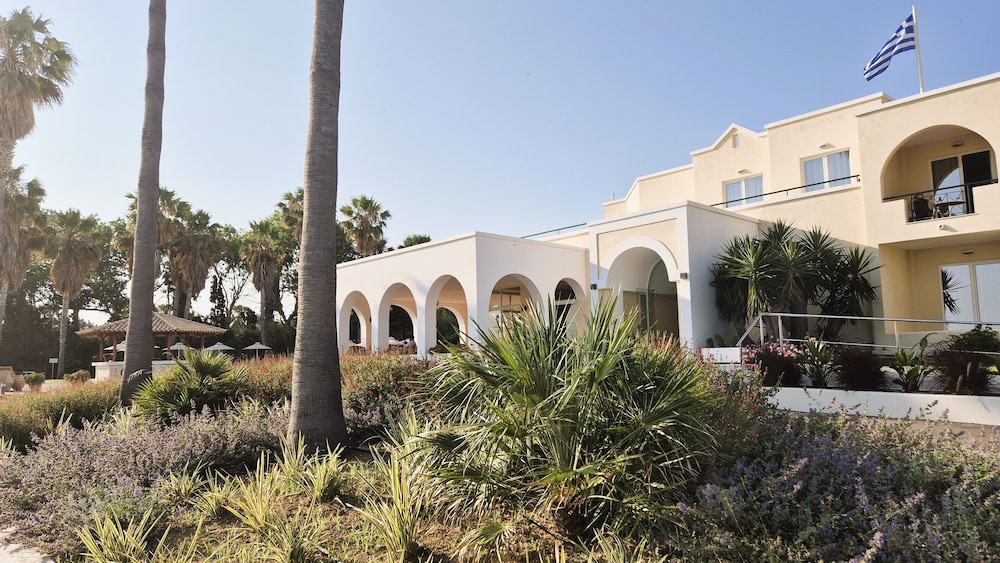 Andromeda Hotel Apartments — Hotel building in Kos Town, South Aegean