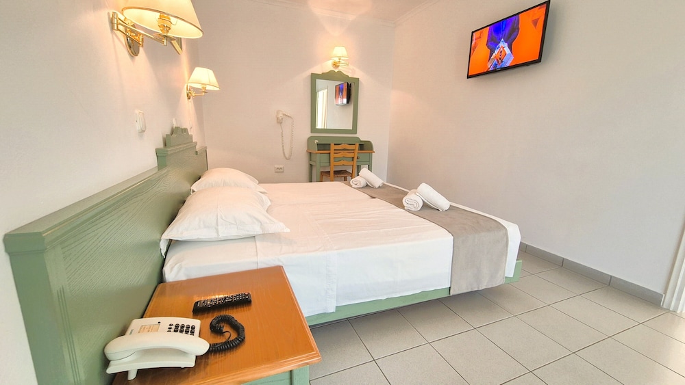 Andromeda Hotel Apartments — Hotel rooms in Kos Town, South Aegean
