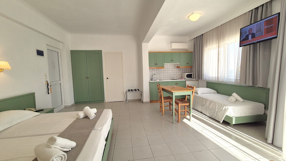 Andromeda Hotel Apartments — Hotel rooms in Kos Town, South Aegean