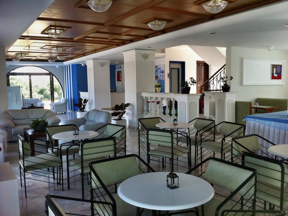 Kos Bay Hotel — Restaurant & bars in Kos Town, South Aegean