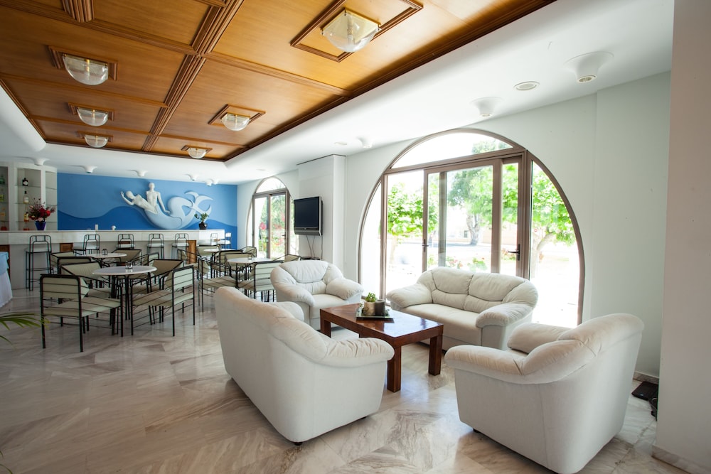 Kos Bay Hotel — Restaurant & bars in Kos Town, South Aegean