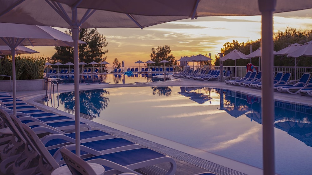 Garcia Resort & Spa — Swimming pool in Fethiye, Mugla