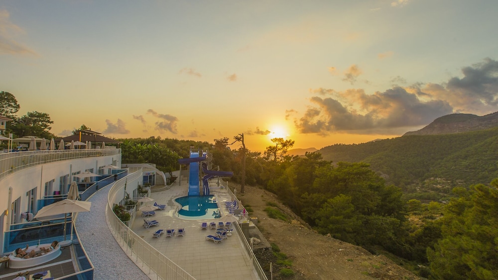 Garcia Resort & Spa — Swimming pool in Fethiye, Mugla