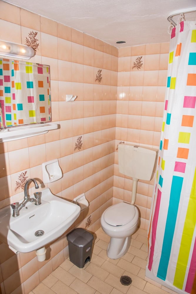 Velissarios Hotel — Hotel rooms in Hersonissos