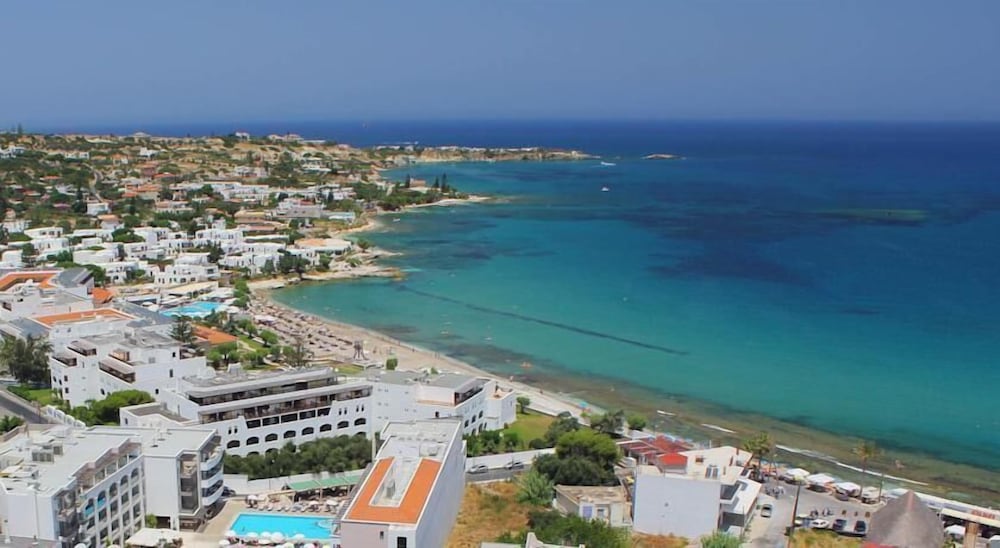 Velissarios Hotel — Main photo in Hersonissos