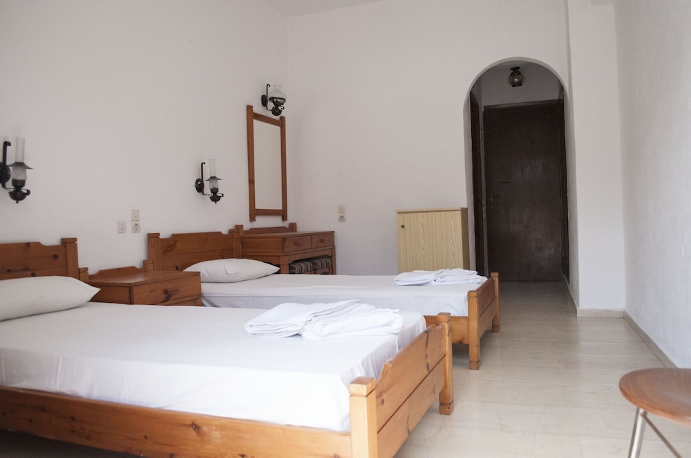 Velissarios Hotel — Hotel rooms in Hersonissos