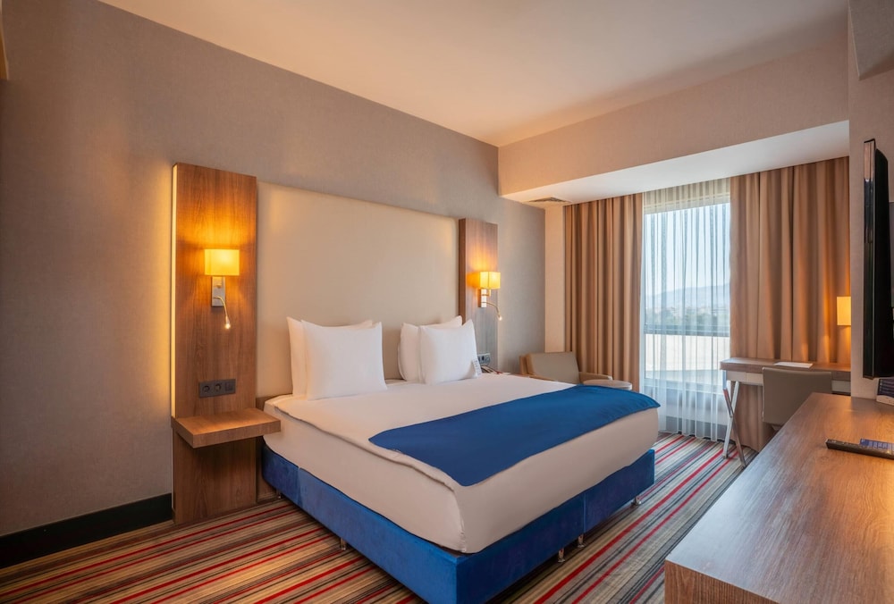 Ramada Plaza by Wyndham Izmir - zdjęcie 3