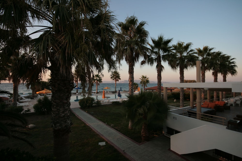 Irina Beach Hotel — Swimming pool in Tigaki, South Aegean