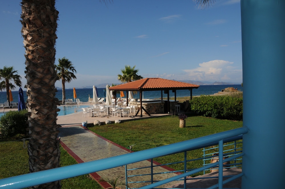 Irina Beach Hotel — Restaurant & bars in Tigaki, South Aegean