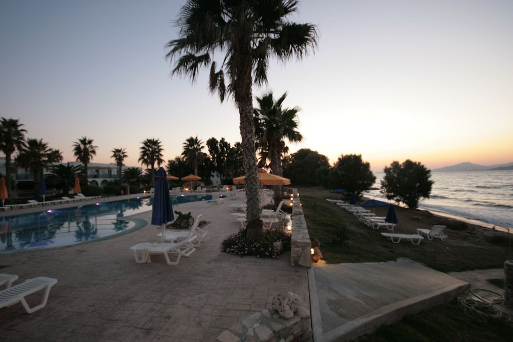Irina Beach Hotel — Swimming pool in Tigaki, South Aegean