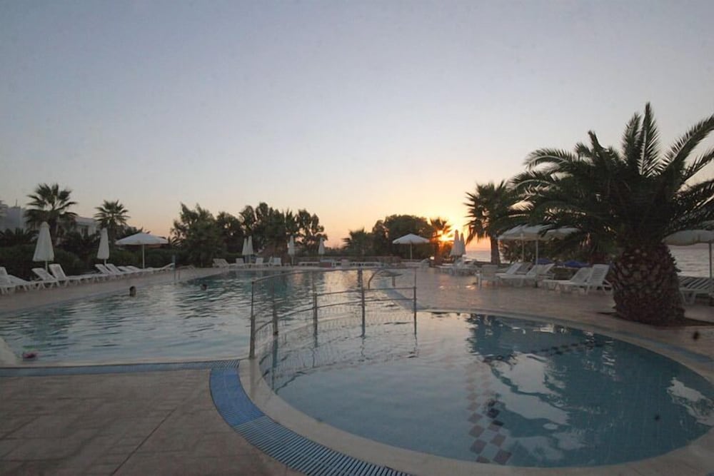 Irina Beach Hotel — Swimming pool in Tigaki, South Aegean