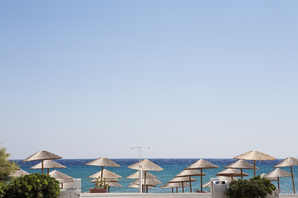Sovereign Beach Hotel - All Inclusive — Beach in Kardamena, South Aegean