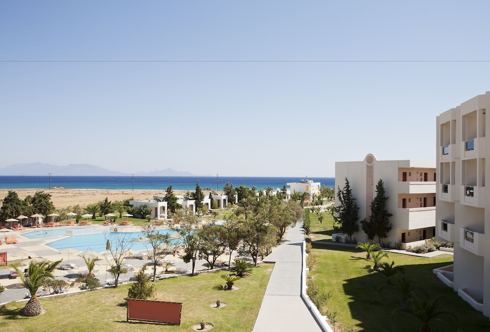 Sovereign Beach Hotel - All Inclusive — Beach in Kardamena, South Aegean