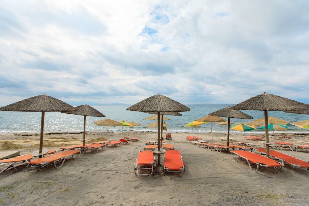 Sovereign Beach Hotel - All Inclusive — Beach in Kardamena, South Aegean