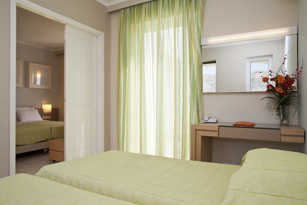 Sovereign Beach Hotel - All Inclusive — Hotel rooms in Kardamena, South Aegean