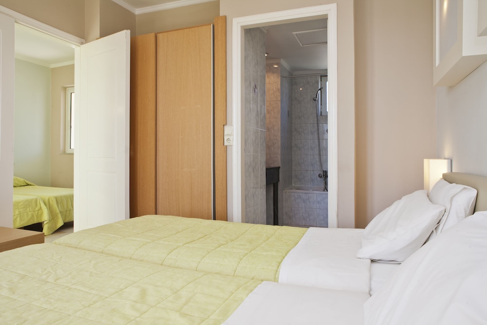 Sovereign Beach Hotel - All Inclusive — Hotel rooms in Kardamena, South Aegean