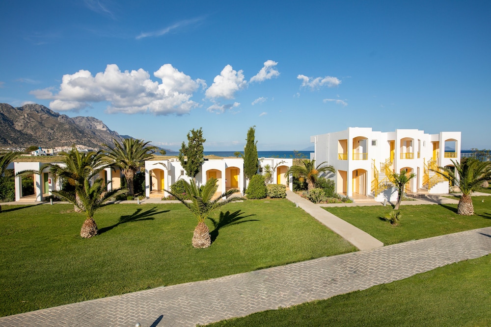 Sovereign Beach Hotel - All Inclusive — Hotel building in Kardamena, South Aegean
