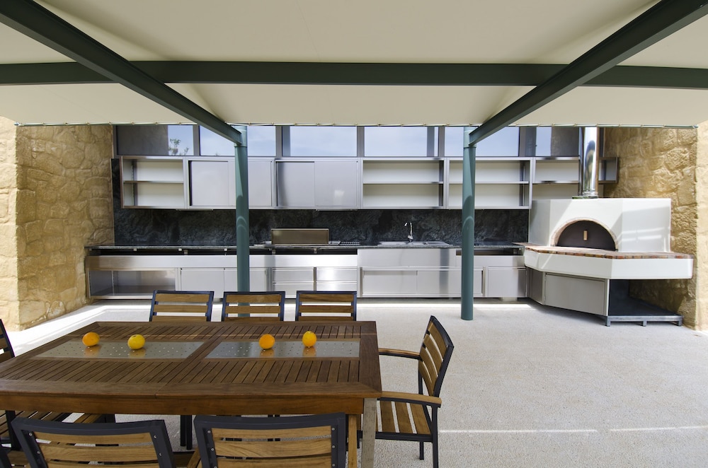 Conte Marino Villas — Restaurant in Platanias
