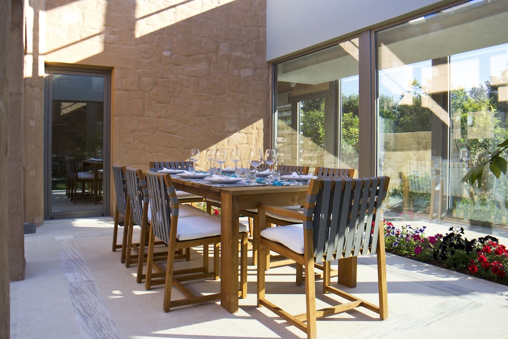 Conte Marino Villas — Restaurant in Platanias