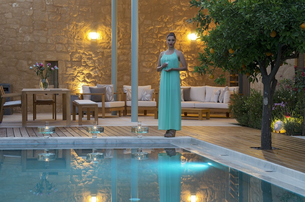 Conte Marino Villas — Restaurant in Platanias