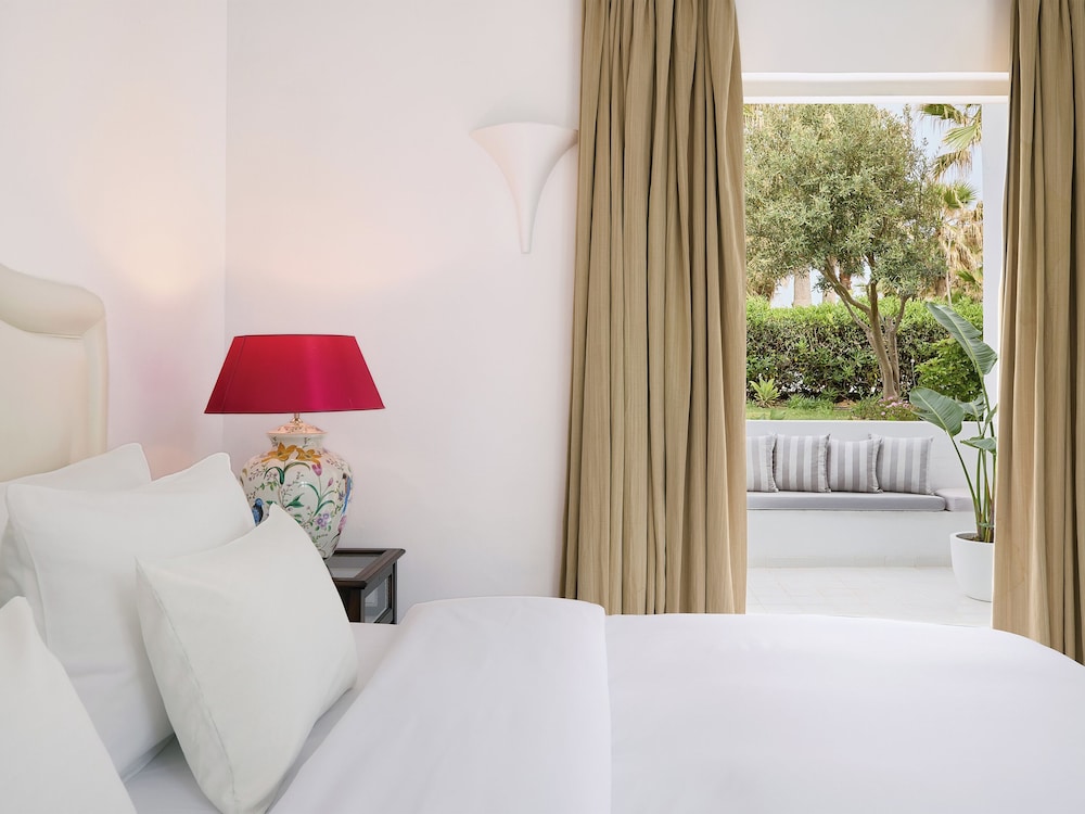 Caramel, A Resort to Live — Hotel rooms in Rethymnon