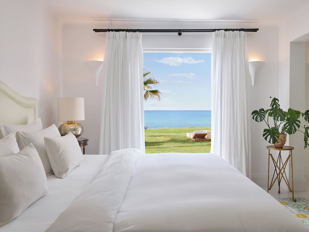 Caramel, A Resort to Live — Hotel rooms in Rethymnon
