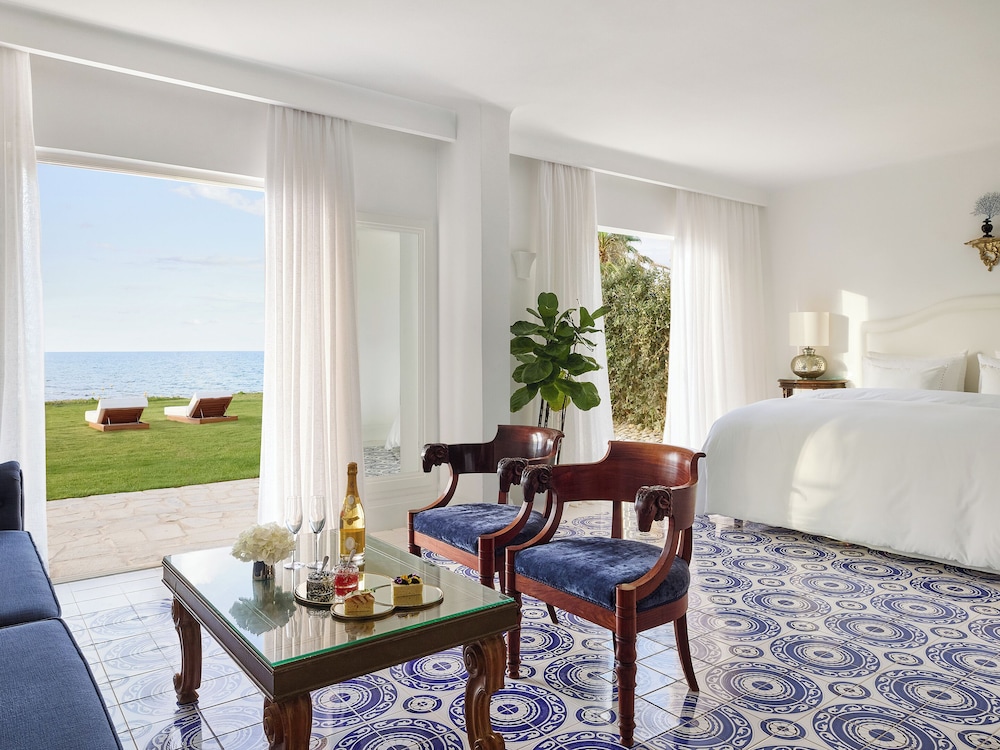 Caramel, A Resort to Live — Hotel rooms in Rethymnon