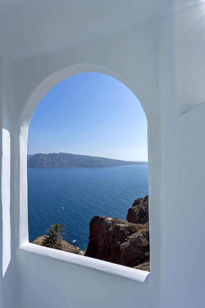 Charisma Suites — Attractions in the area in Oia, South Aegean