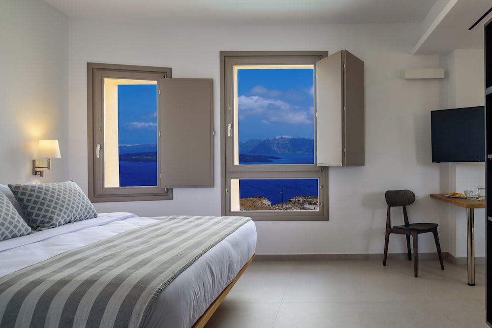 Kalestesia Suites — Hotel rooms in Akrotiri, South Aegean