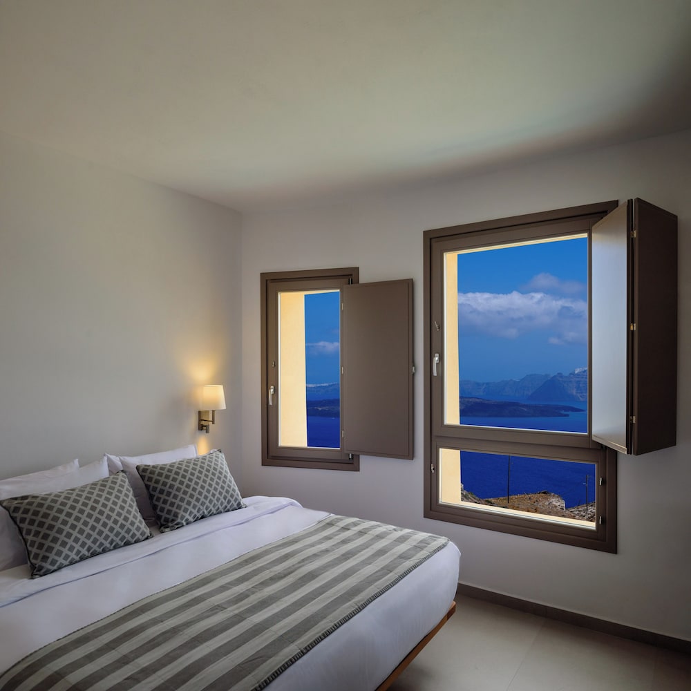 Kalestesia Suites — Hotel rooms in Akrotiri, South Aegean