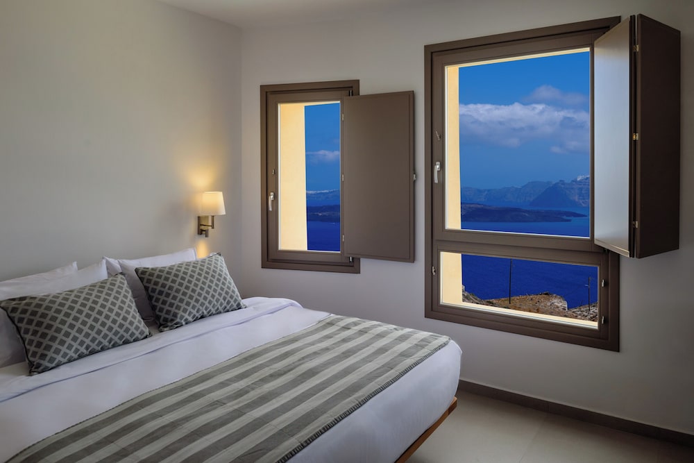 Kalestesia Suites — Hotel rooms in Akrotiri, South Aegean