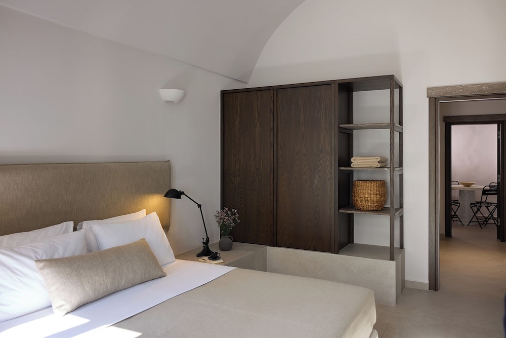 Bellonias Villas — Hotel rooms in Kamari, South Aegean