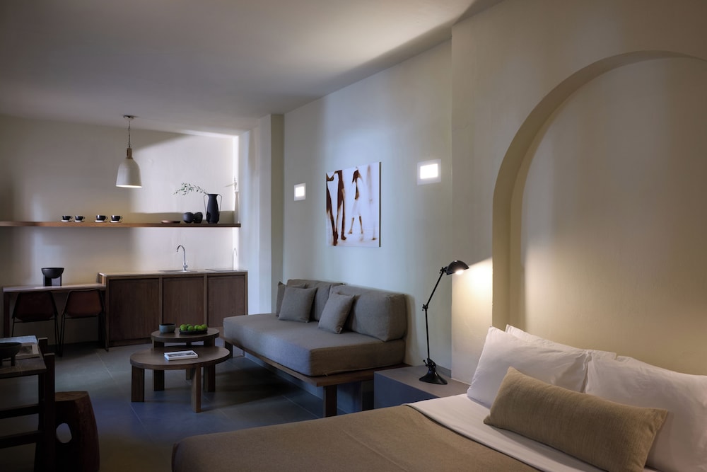 Bellonias Villas — Hotel rooms in Kamari, South Aegean