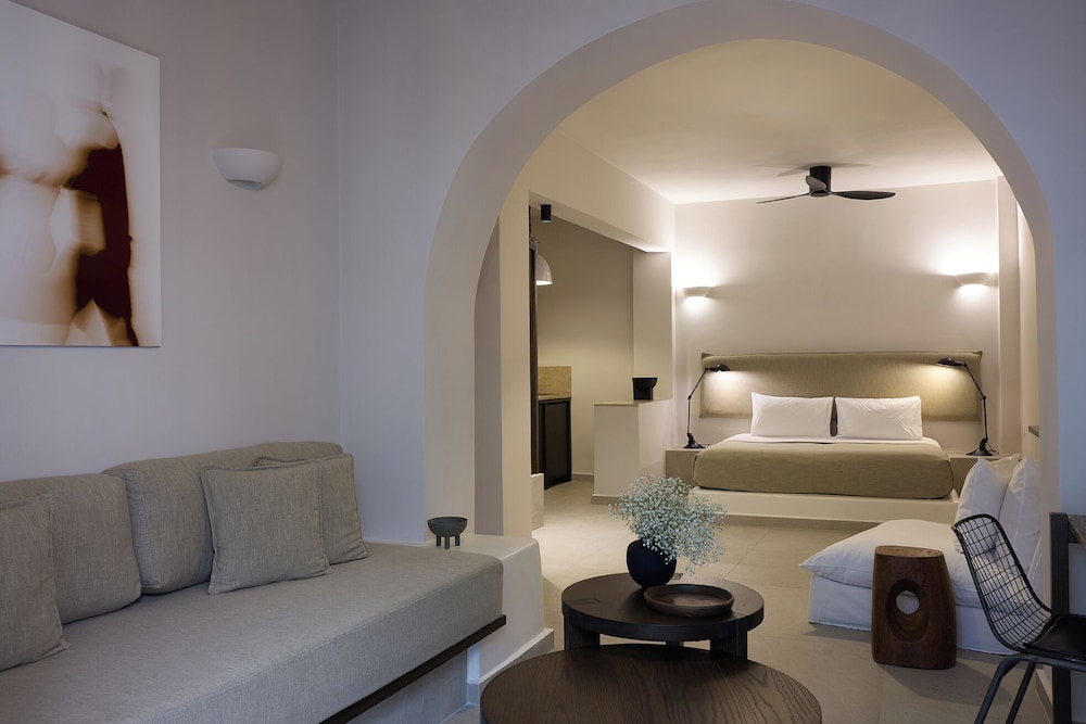 Bellonias Villas — Hotel rooms in Kamari, South Aegean
