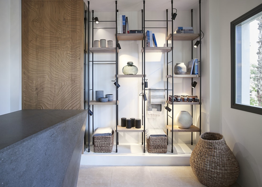 Bellonias Villas — Hotel rooms in Kamari, South Aegean