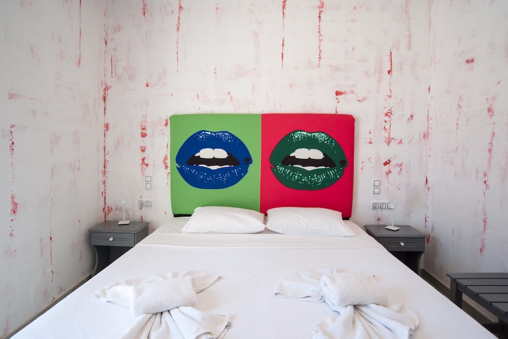 Beach Boutique Hotel — Hotel rooms in Kamari, South Aegean