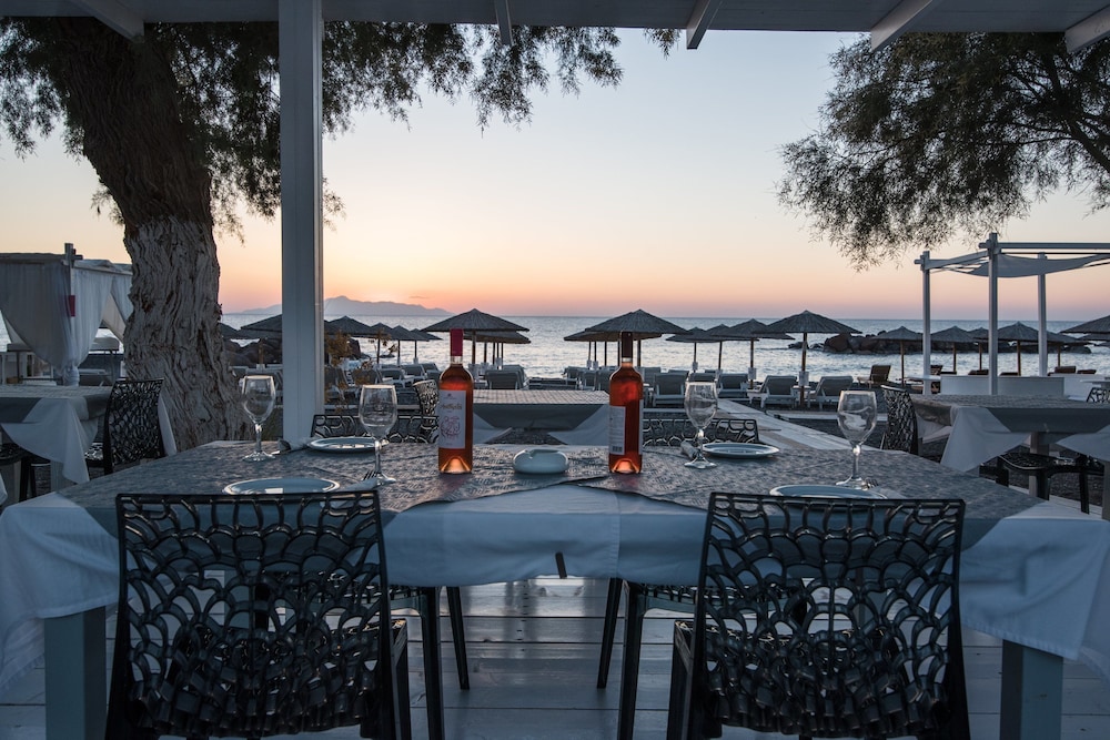 Beach Boutique Hotel — Restaurant & bars in Kamari, South Aegean